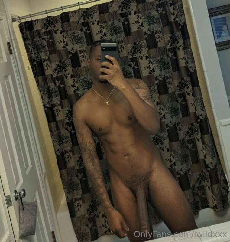 Horny send help 🫶