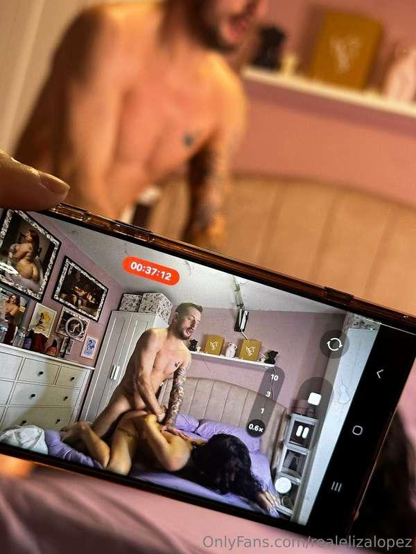 Look what's cumming 😏