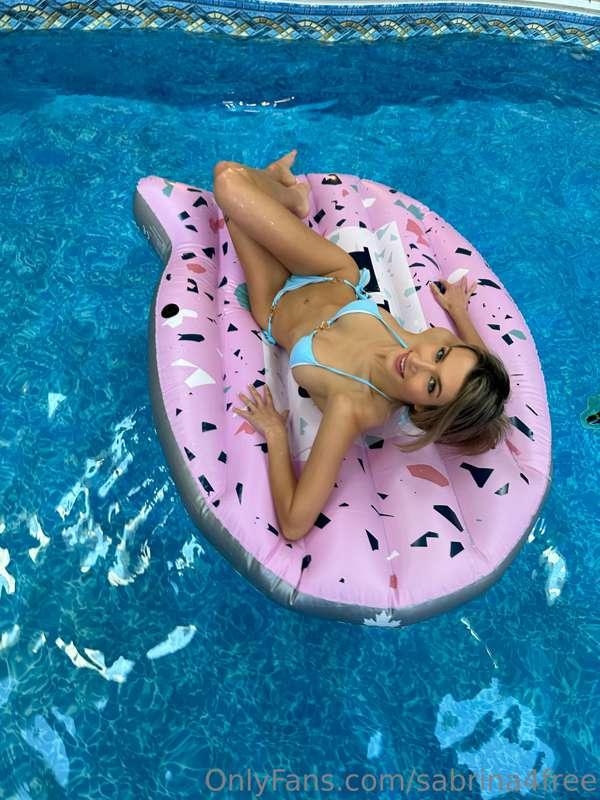 don’t miss out on the fun 50% OFF right now https://onlyfans..