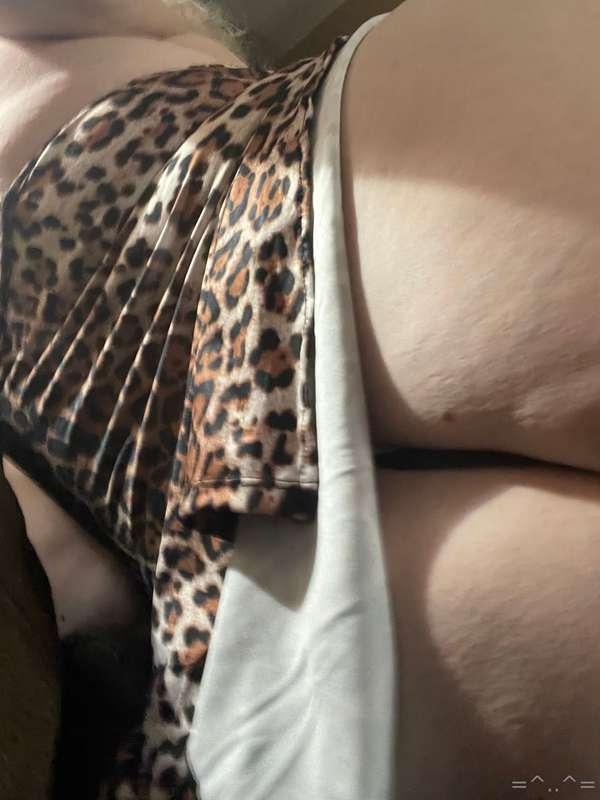 mature4boytoy image #0