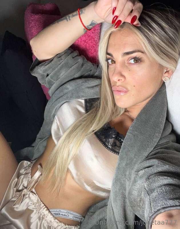 🩷@loverubia11 🩷🔥FREE🔥FREE🔥FREE🔥😻Hello baby, I will fulfill y..