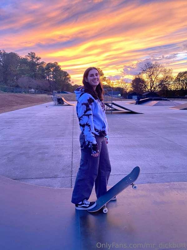 Sk8r gurl