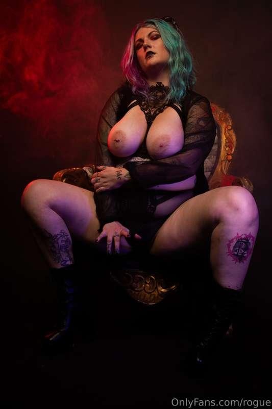 rogue image #32