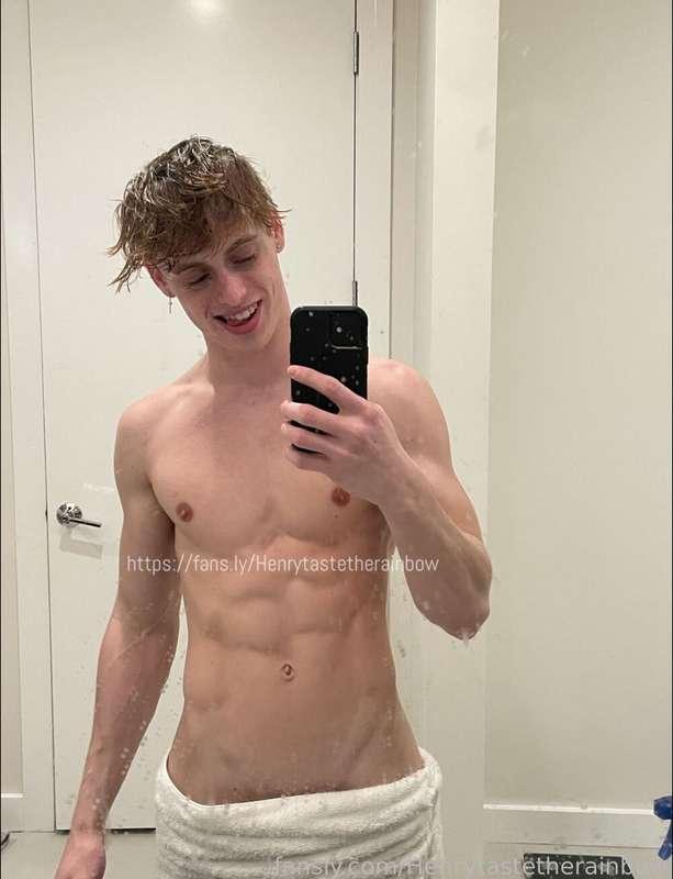 henrytastetherainbow image #1
