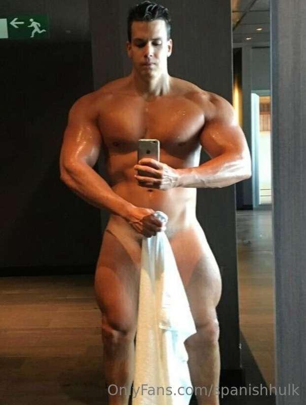 Who wants to take the towel off me?
