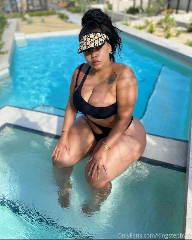 Would you rather hit from the front or the back? 😘