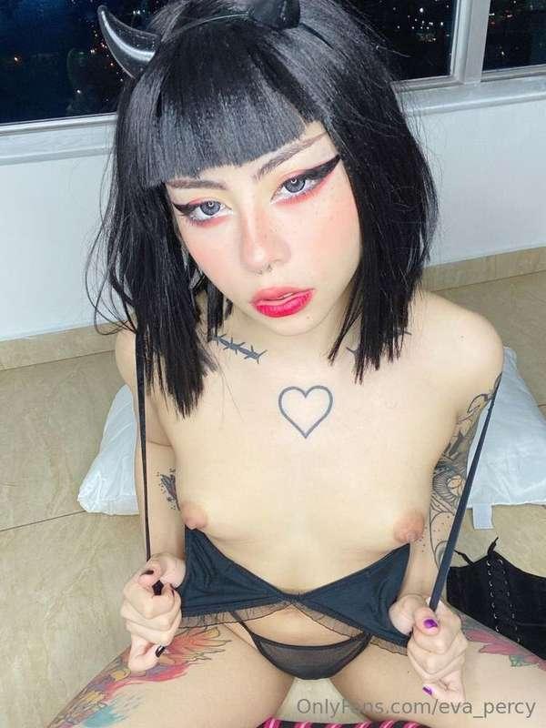 Asshole 😄, you were expecting the soft girl, but I'm @bdsmmi..