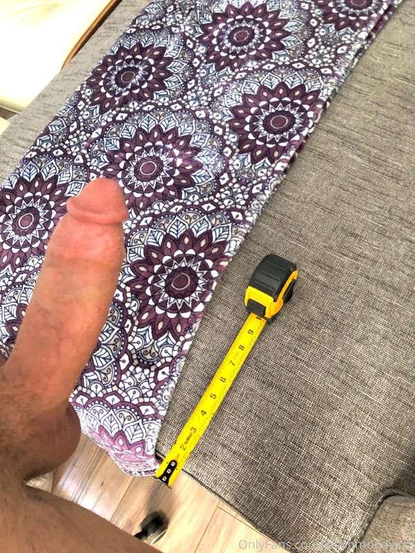 Guess the size! The winner get 3 full free videos in his DM!..