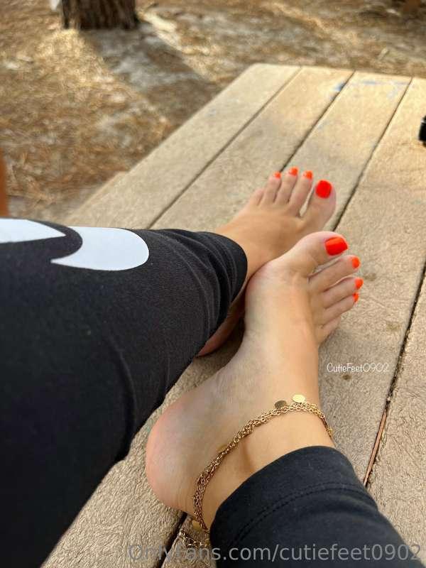 cutiefeet0902 image #0