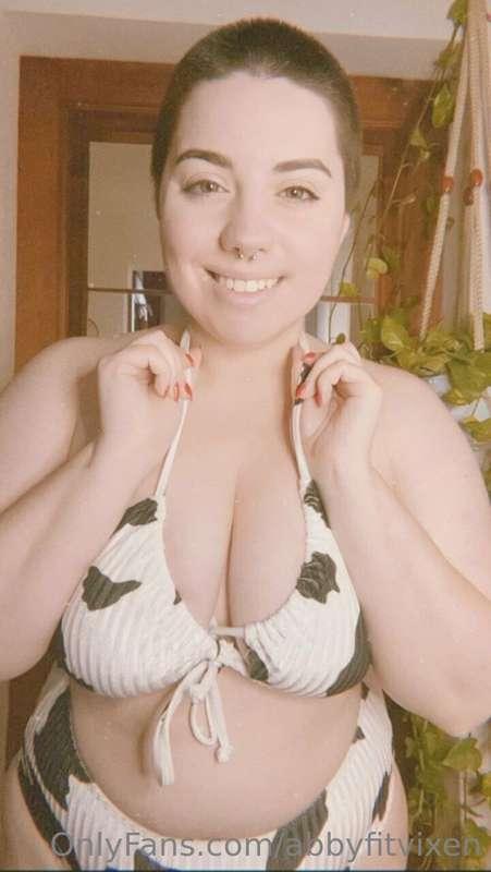 THIS CUTE FACE LOVES SUCKING DICK 💛💛
𝚊𝚗𝚍 𝚑𝚎𝚛 𝚊𝚌𝚌𝚘𝚞𝚗𝚝 𝚒𝚜 𝚏𝚛𝚎𝚎..