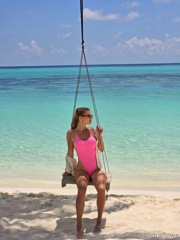 swinging on the swing and thinking about how I had a great d..