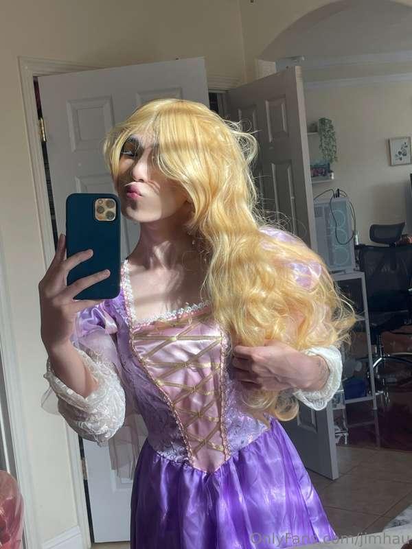 Free post for everyone! Happy Halloween, hope you enjoy! And..