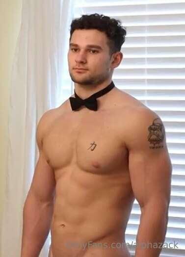 I sure look good in a bow tie 😈