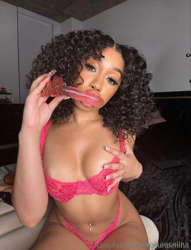 🚨ALL NATURAL PETITE ASIAN🚨 bubble booty blasian is FREE for ..