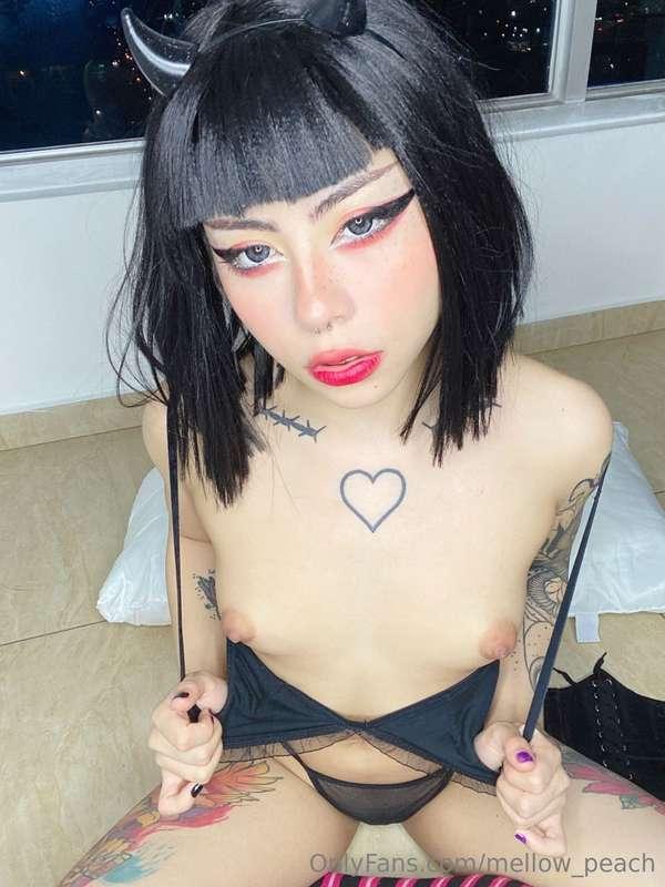 Asshole 😄, you were expecting the soft girl, but I'm @bdsmmi..