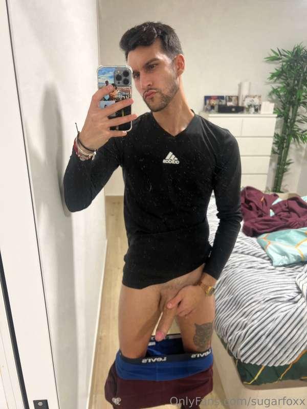 Who's coming with me on this lonely night, my love?🔥🔥 