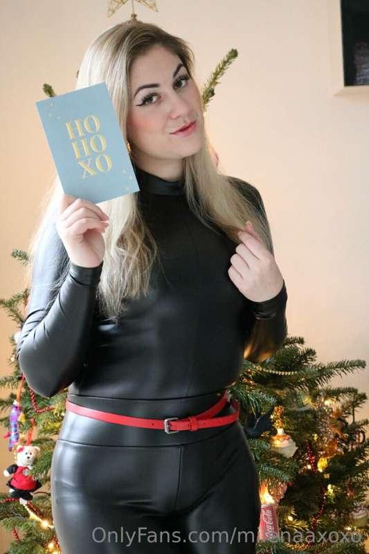 HO HO HO !🎅🏼 Are you Ready for This?🍑 This Sexy, Leather SAN..