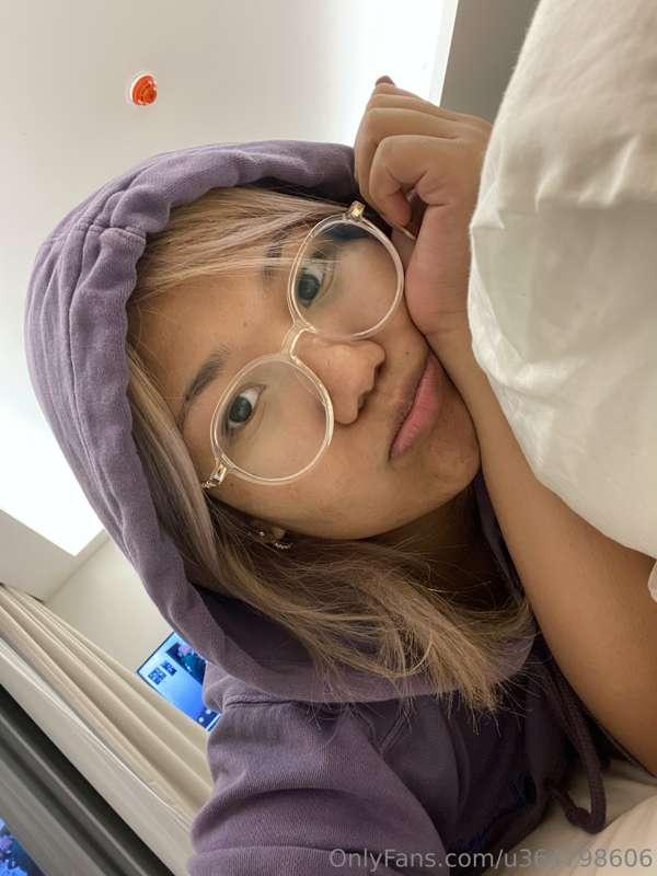 Why won't anyone cuddle with me? 🫠