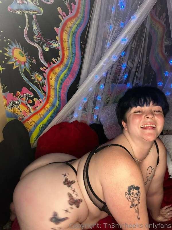 th3mcheeks image #0