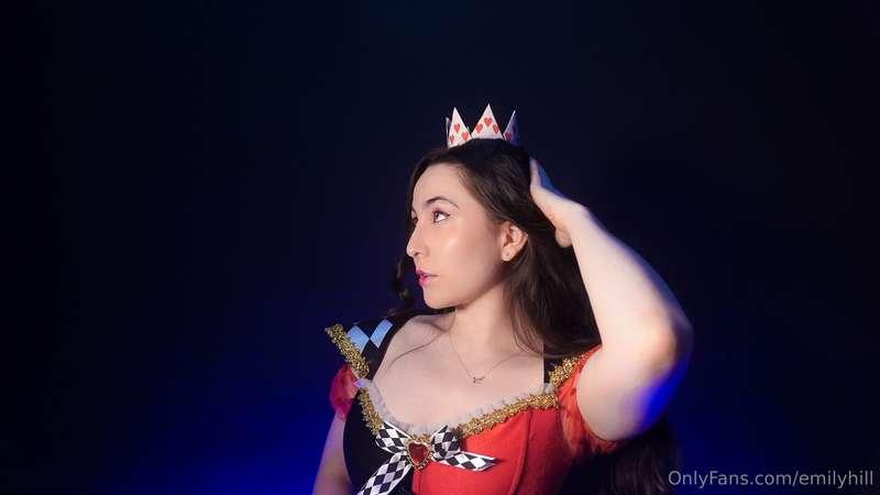 Queen of Hearts Cosplay 