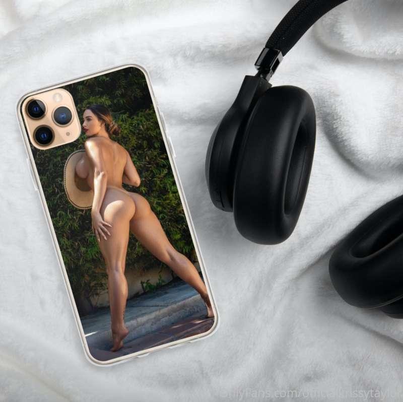 Announcing the winners for the iphone cases on Saturday guys..