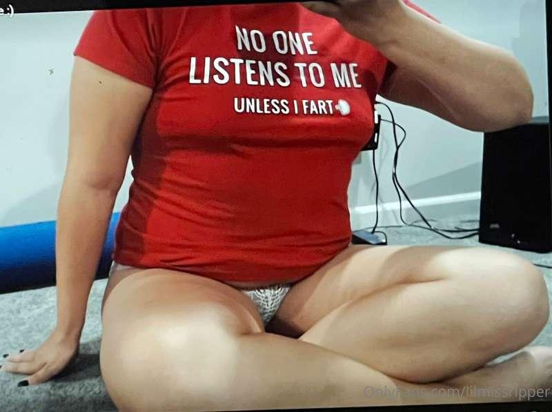 Livestream on my main page right now! 🥰 come join! onlyfans...