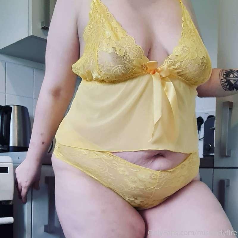 Do you love this set as much as me? My tits and ass look ama..