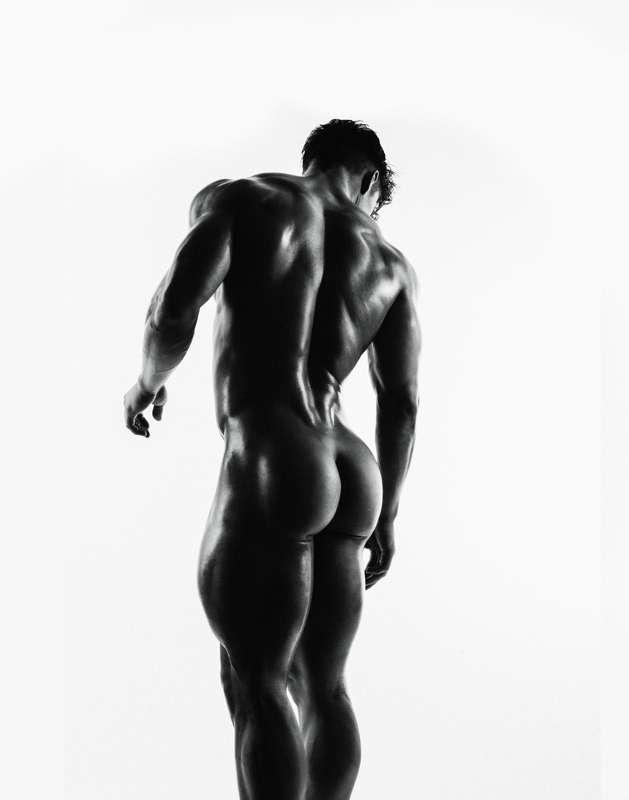 They call me the Booty King...🍑👑  📸: Brian Jamie