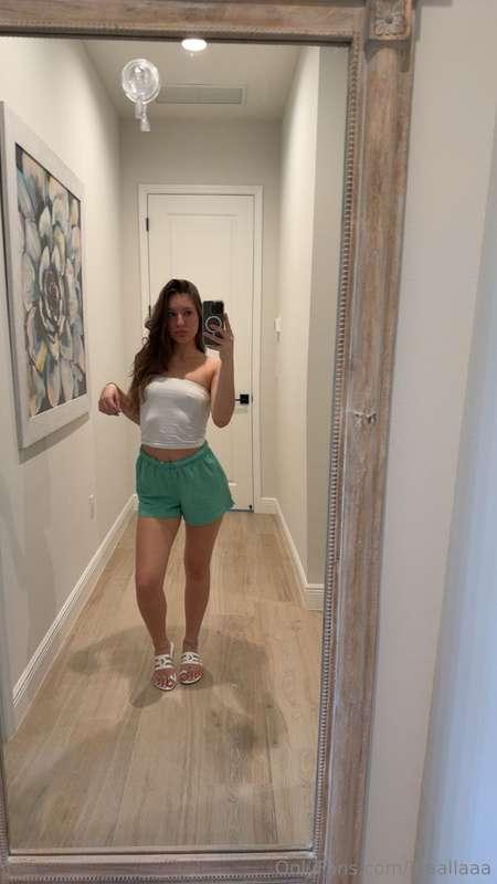 simply cute 🤍