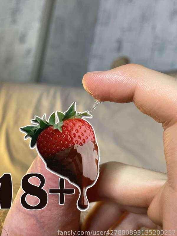 user427880893135200257 image #1