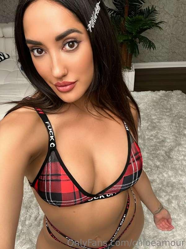 Your nicest naughty girl wishing you a Happy 4th of July! ❤️..