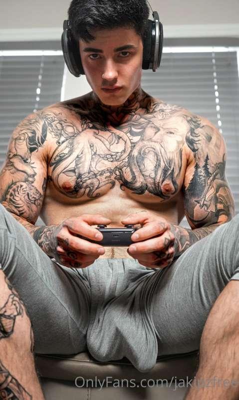 Cum play with me 😈👉 @jakipz
Onlyfans.com/Jakipz