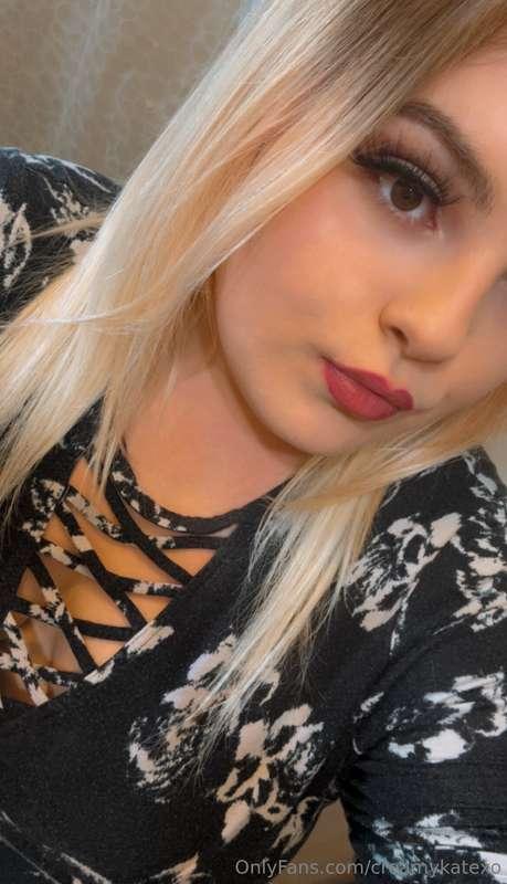 I can’t decide if I should be the sweet little wifey or the ..