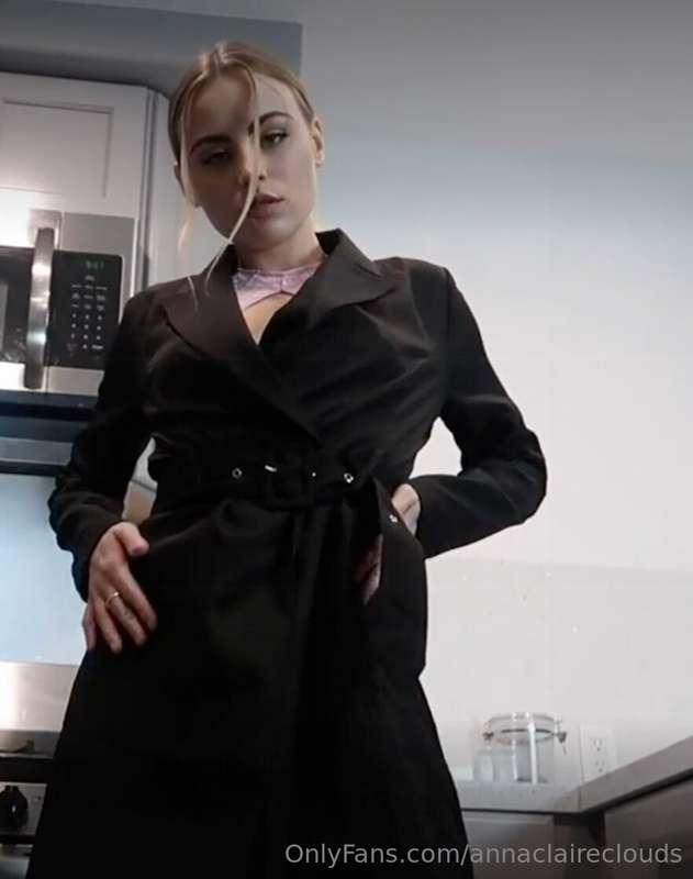 wanna see whats under the coat??