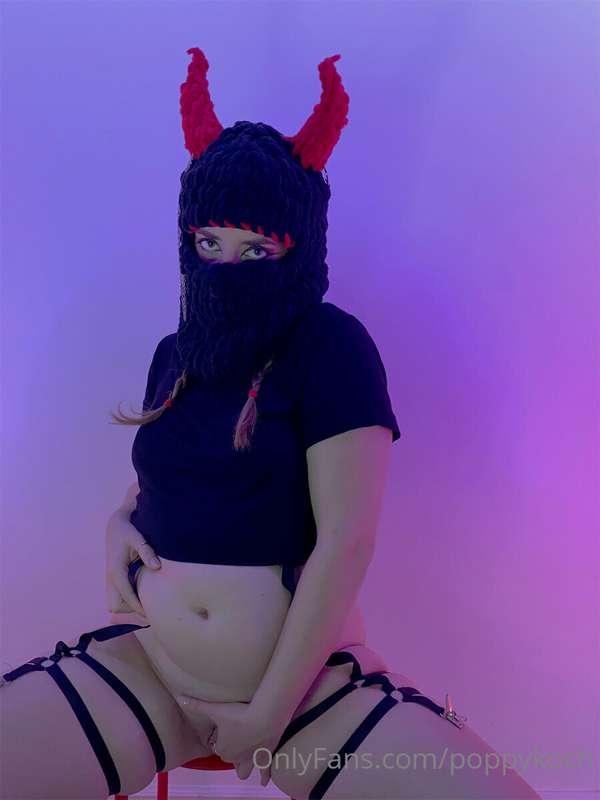 My pussy was wet this whole shoot just feeling all those str..