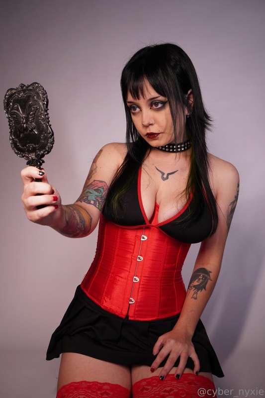 cyber_nyxie image #2