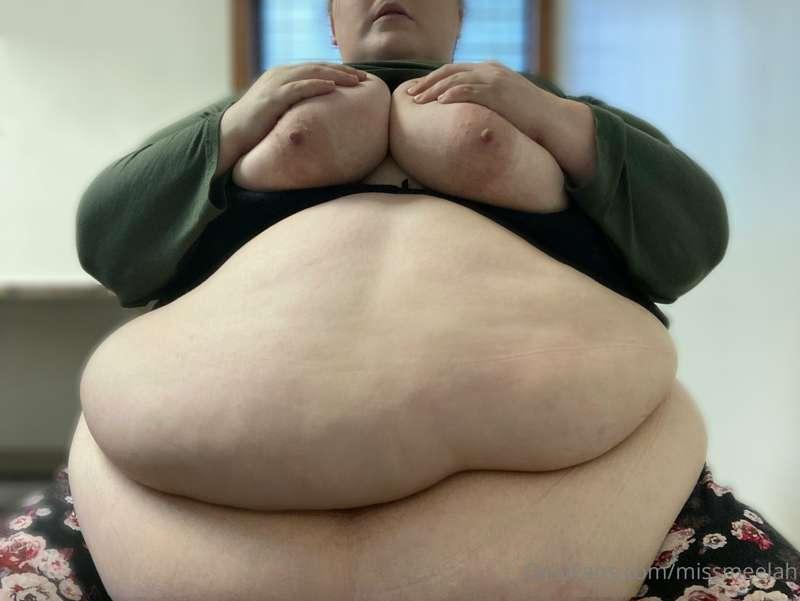 missmeelah image #1