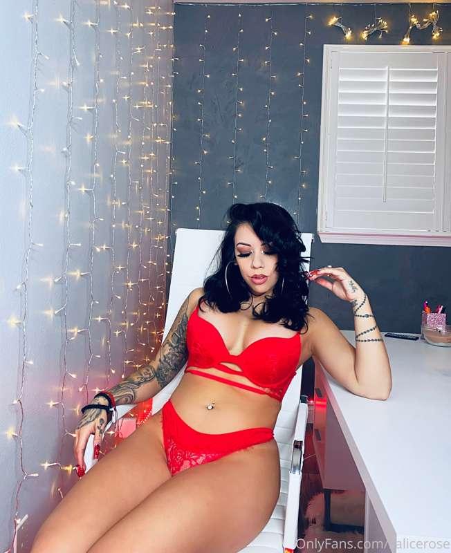 RED 😈  Show me some love in the tips❤️