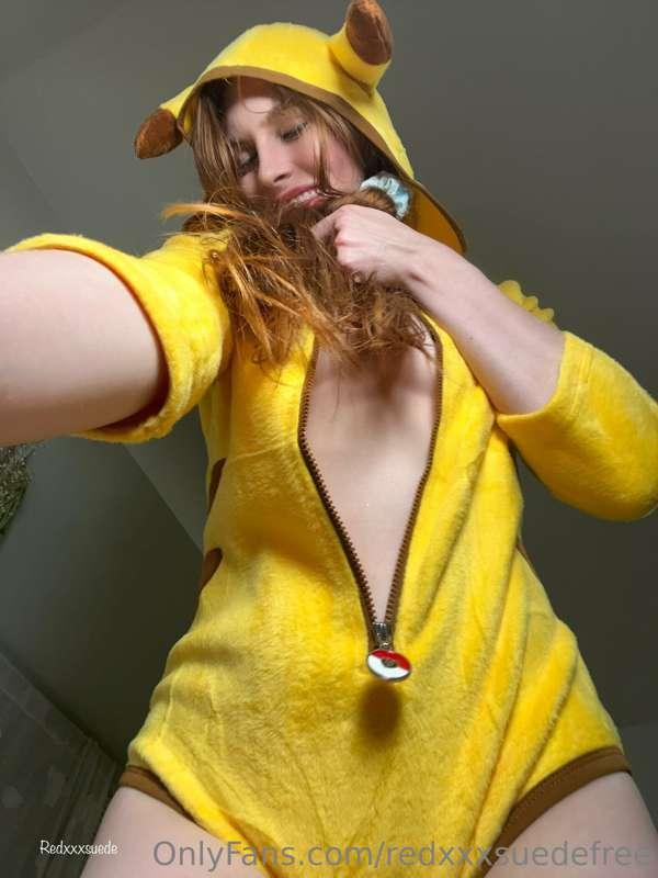 I want your pokeballs in my pussy 🙈