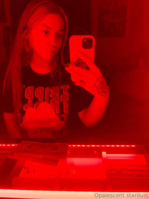 Feeling bold ❤️❤️❤️Ps: new phone who this?