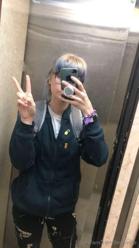 i love taking selfies