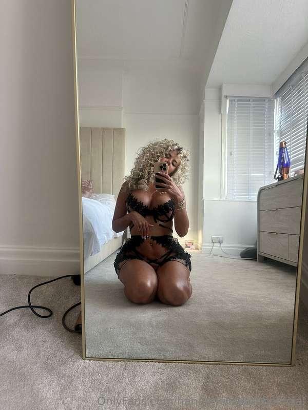 i think you should check your dms... 