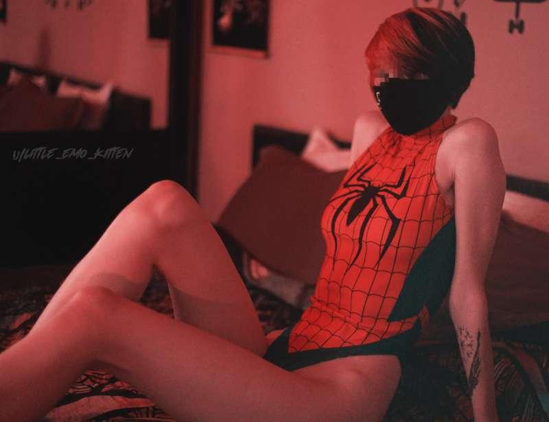 Spidergirl part 2! Finally ^_^. Hope everyone likes long leg..