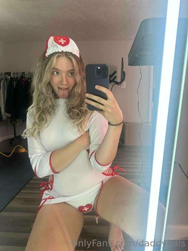 check dms daddy....i have a naughty prescription for your co..