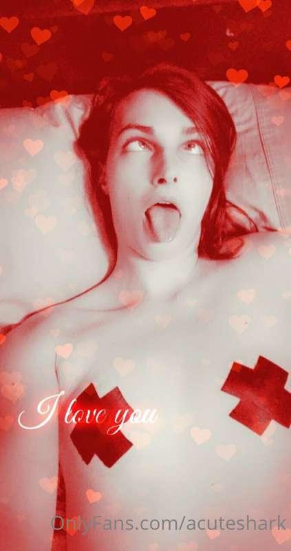 im such a dumb horny slut 😩👌💗