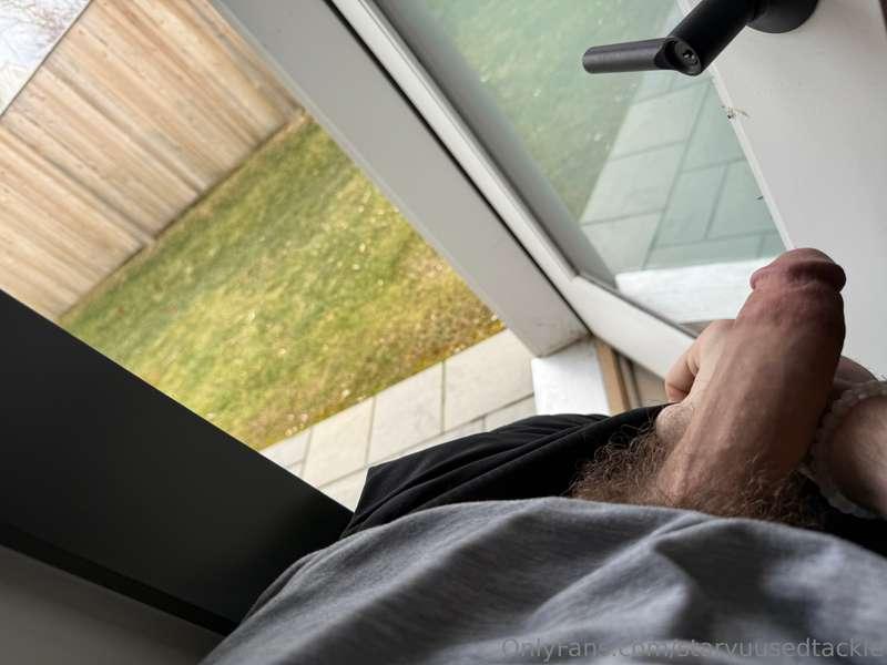 Fresh air feels so nice on my cock 