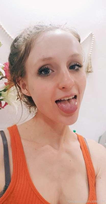 😜