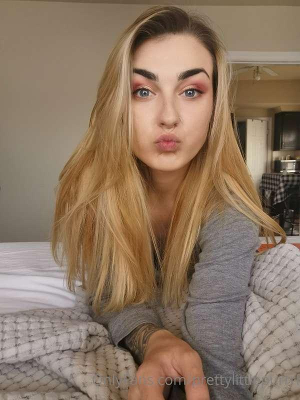 This kiss is for you 💋