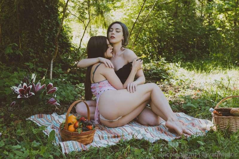 Had such an amazing day shooting with @oliviawildin   Can't ..