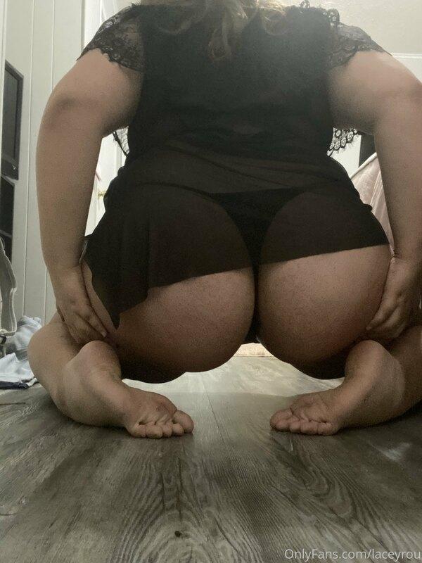 yes... I’m begging you to spank me ?